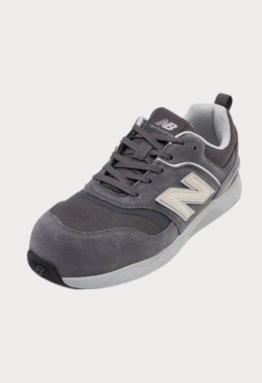 NEW BALANCE ELITE LITE (D)