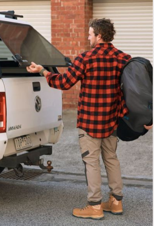 HARD YAKKA FOUNDATIONS CHECK FLANNEL LONG SLEEVE SHIRT